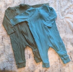 Cloud Island Ribbed Baby Rompers